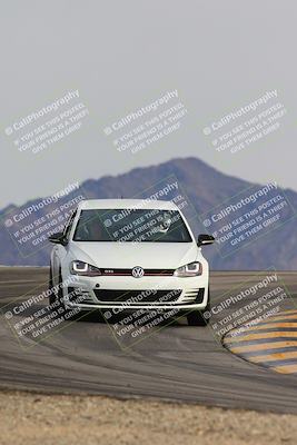 media/Jan-28-2024-SCCA SD (Sun) [[95d197e79e]]/3-Early Intermediate Group/Session 3 (Turn 12)/
